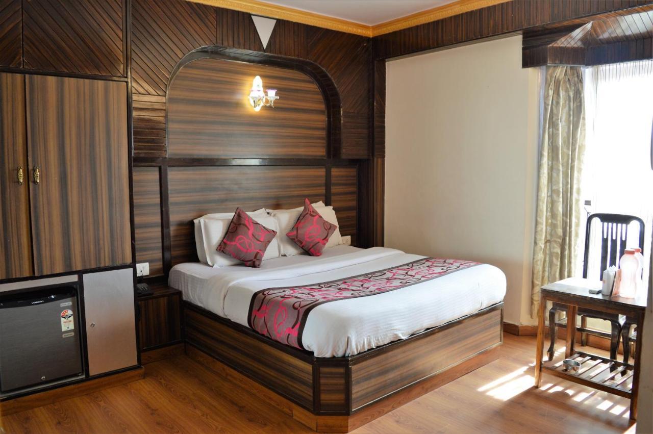 Hotel Sidharath Simlá Kültér fotó