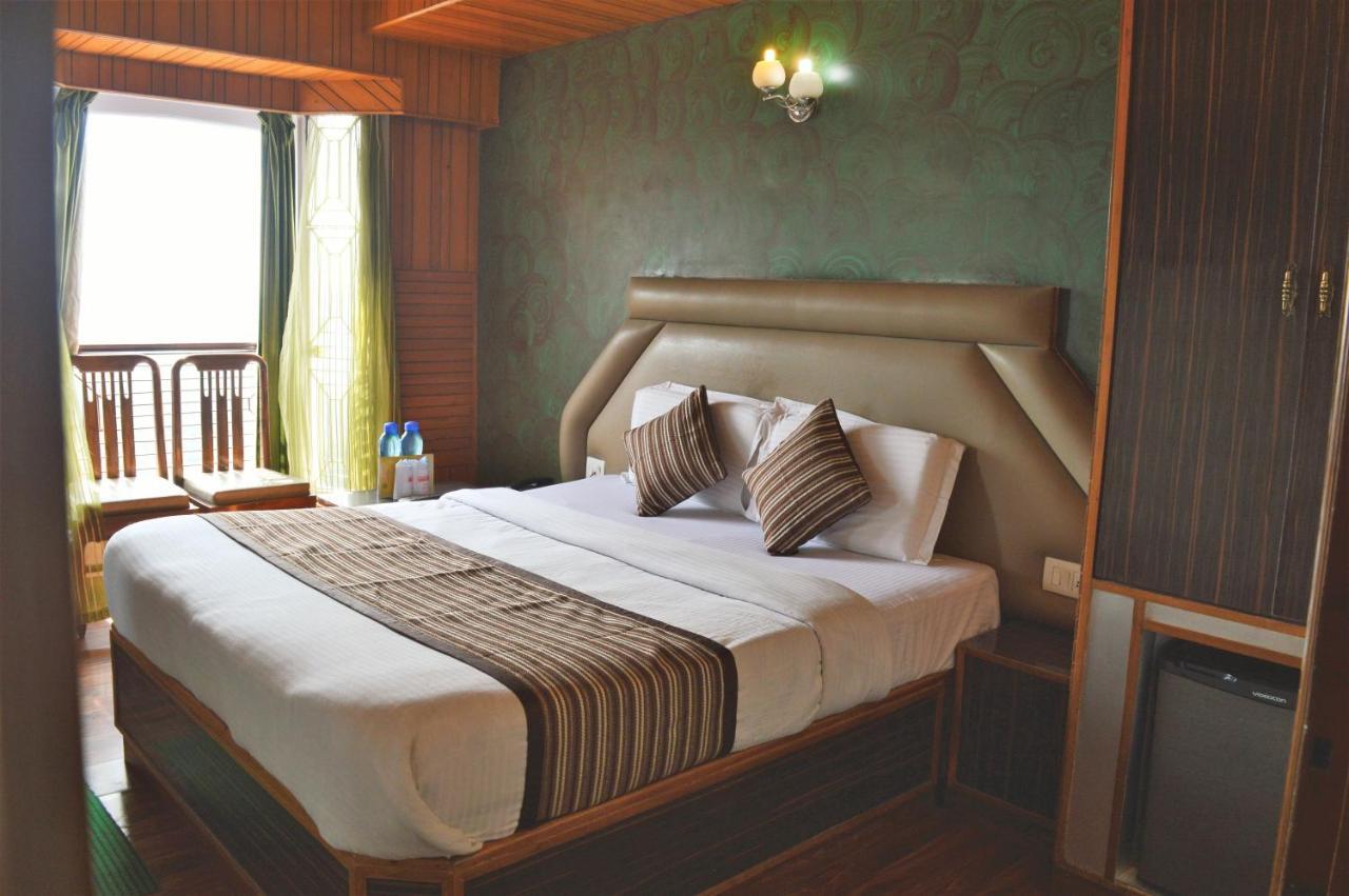 Hotel Sidharath Simlá Kültér fotó