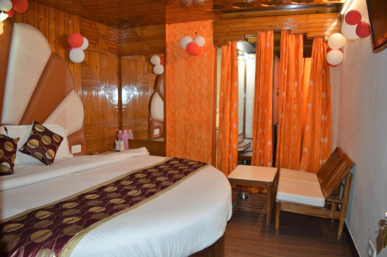 Hotel Sidharath Simlá Kültér fotó