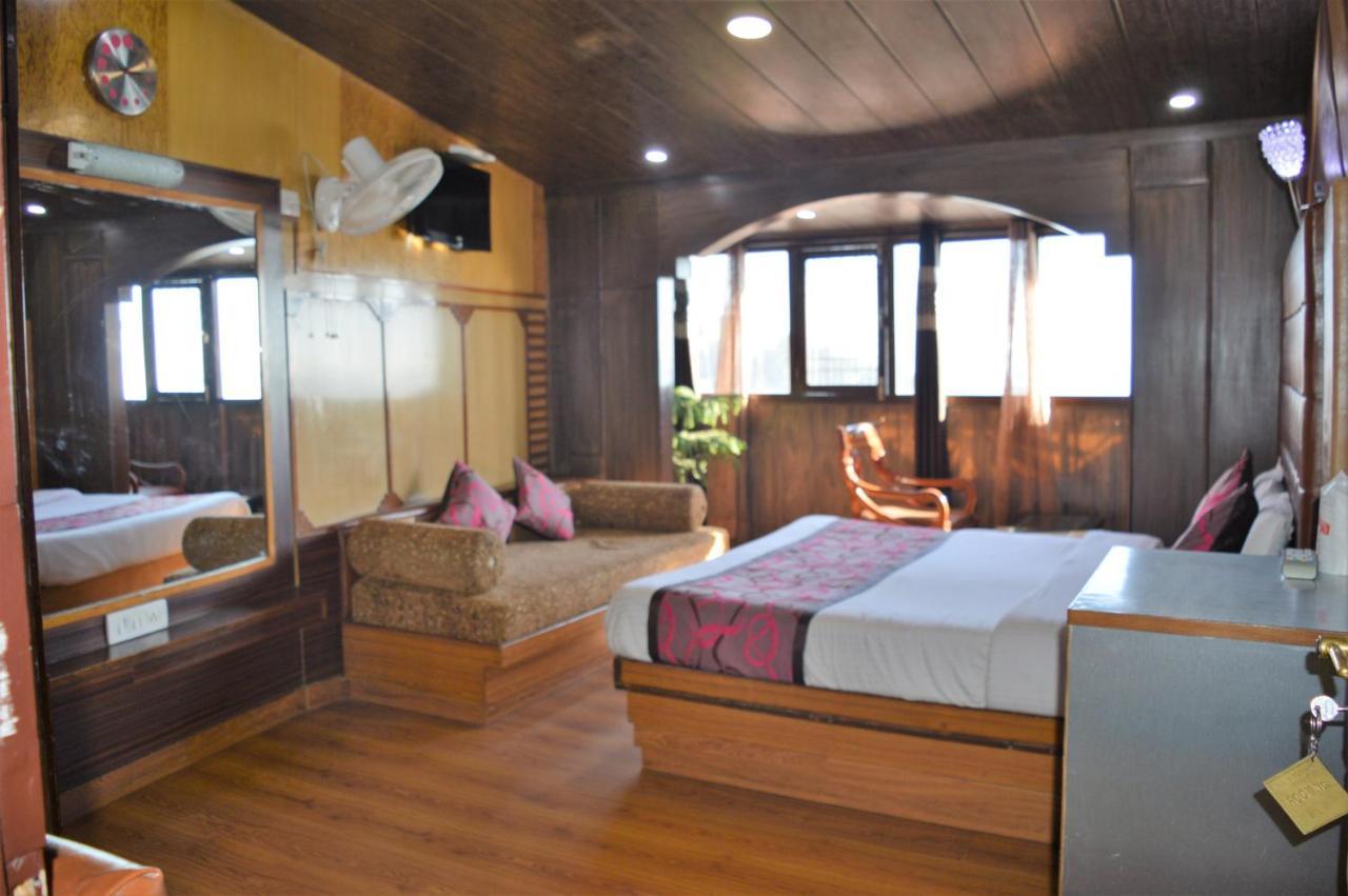 Hotel Sidharath Simlá Kültér fotó
