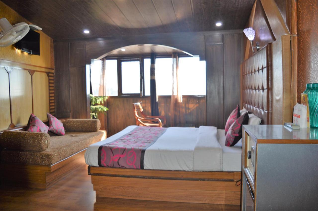 Hotel Sidharath Simlá Kültér fotó